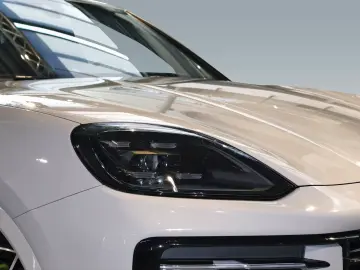 Porsche Cayenne E-Hybrid Luft;Soft-Close;Head-Up