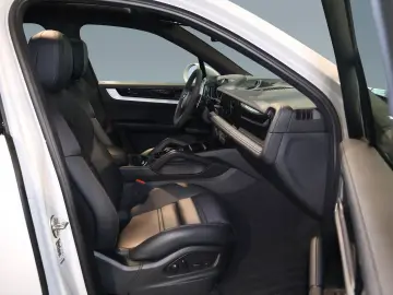 Porsche Cayenne E-Hybrid Luft;Soft-Close;Head-Up
