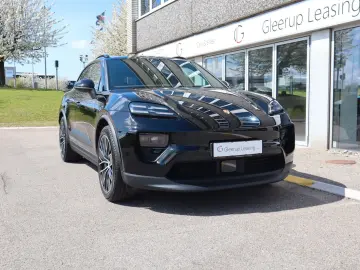 PORSCHE Macan Electric 4 PANO ACC SPORT CHRONO 18WAYSEAT