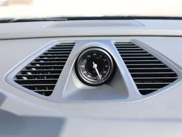 PORSCHE Macan Electric 4 PANO ACC SPORT CHRONO 18WAYSEAT