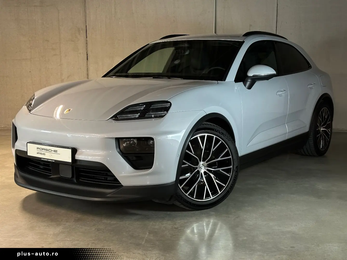 PORSCHE Macan 4   Luftfederung   LED-Matrix   AHK
