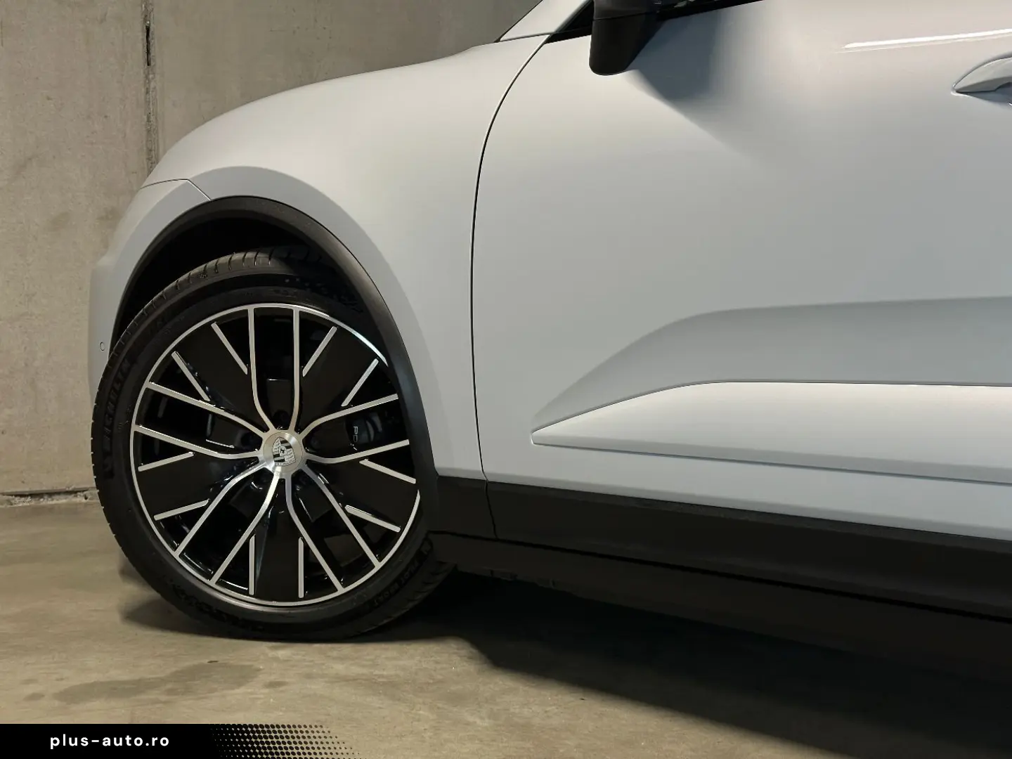 PORSCHE Macan 4   Luftfederung   LED-Matrix   AHK