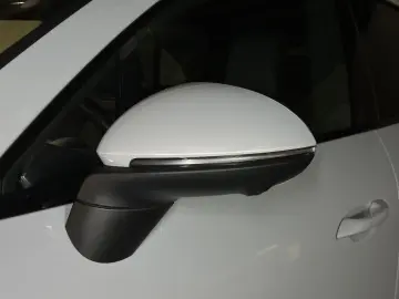 PORSCHE Macan 4   Luftfederung   LED-Matrix   AHK