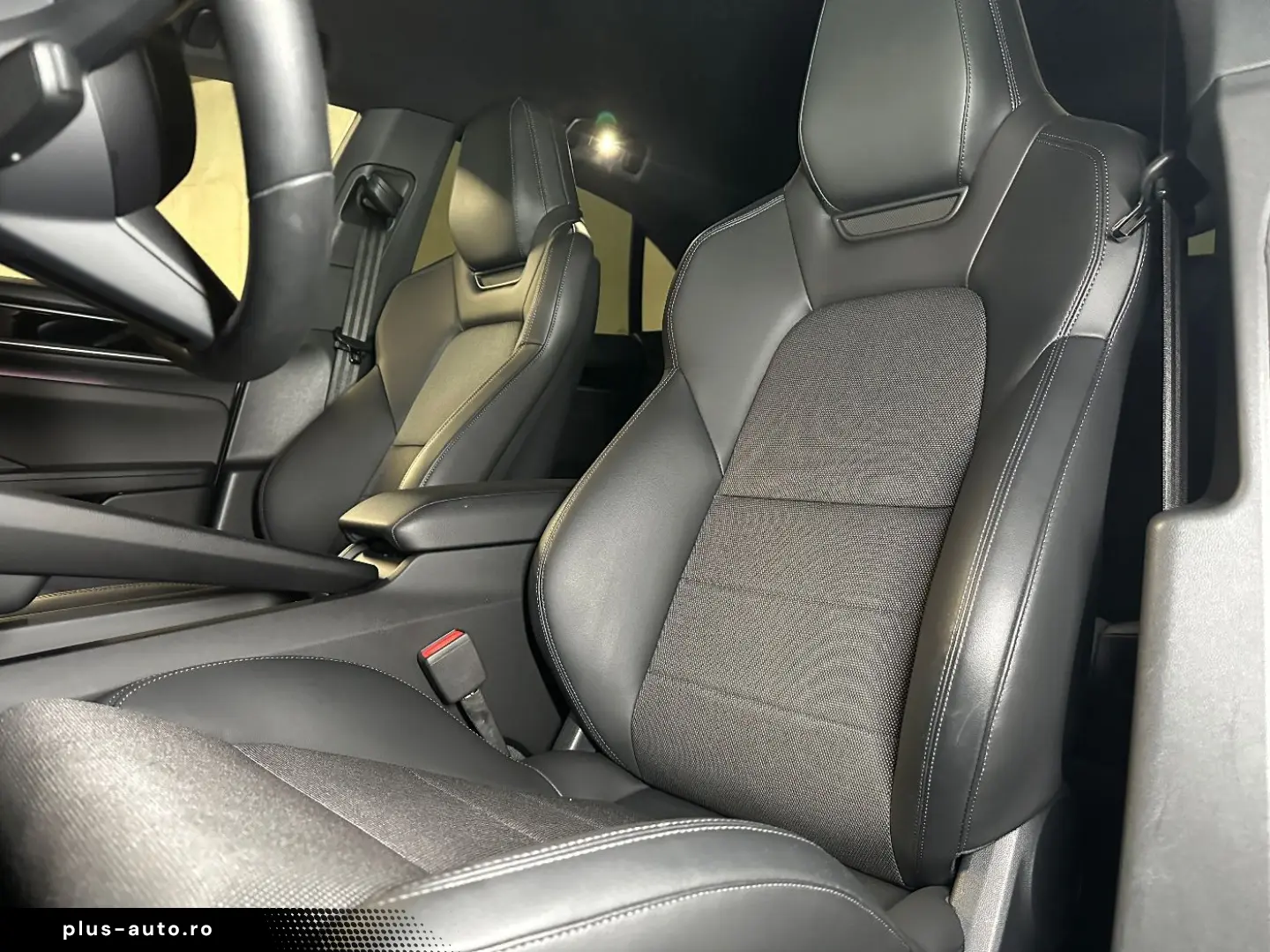 PORSCHE Macan 4   Luftfederung   LED-Matrix   AHK