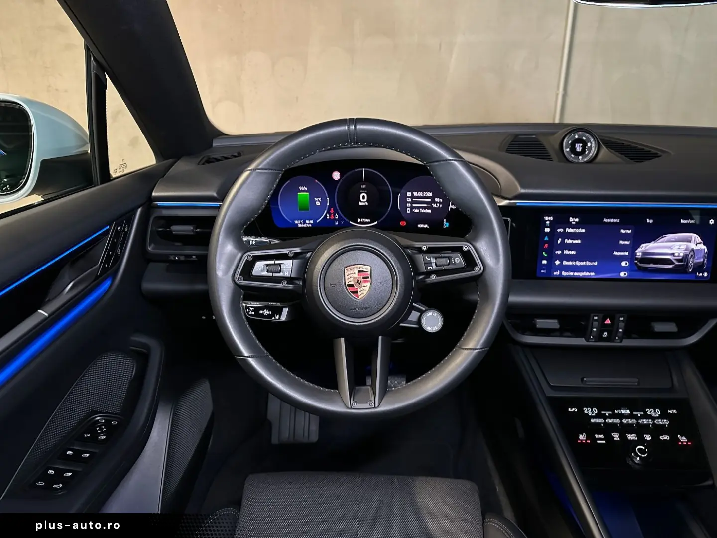 PORSCHE Macan 4   Luftfederung   LED-Matrix   AHK
