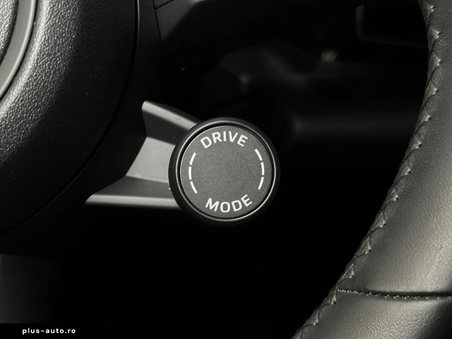 PORSCHE Macan 4   Luftfederung   LED-Matrix   AHK