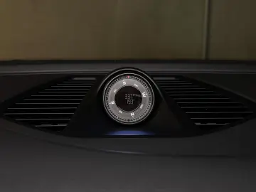 PORSCHE Macan 4   Luftfederung   LED-Matrix   AHK