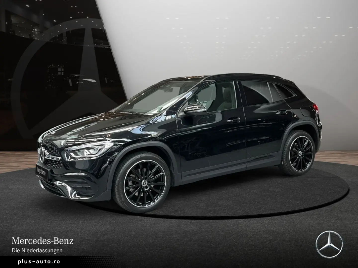 MERCEDES-BENZ GLA 250 e AMG Night Dist Pano 360  AHK LED