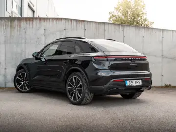 PORSCHE Macan Electric 4 Offroad Matrix PASM APPROVED