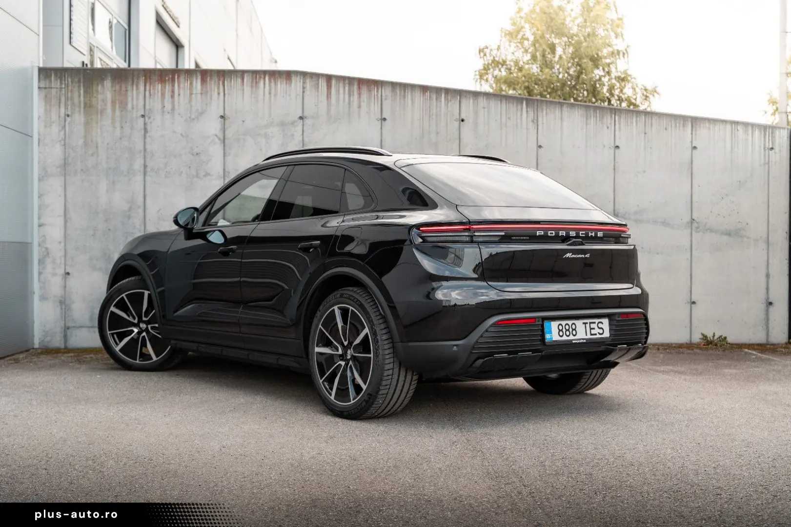 PORSCHE Macan Electric 4 Offroad Matrix PASM APPROVED