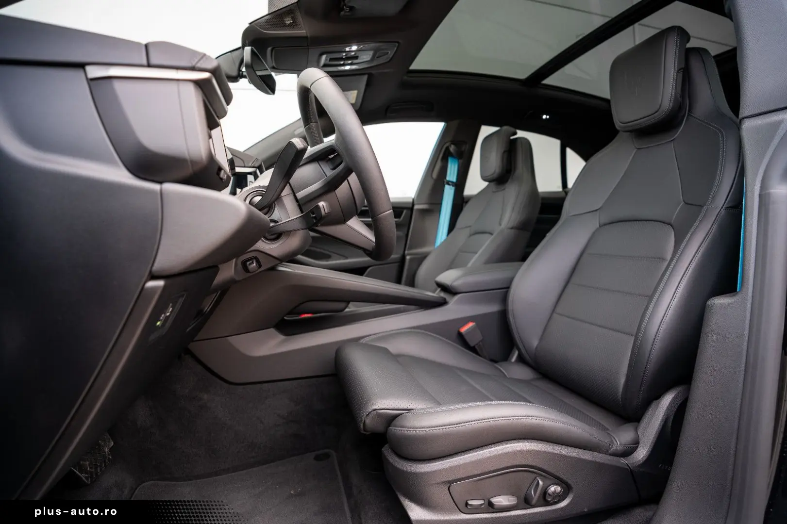 PORSCHE Macan Electric 4 Offroad Matrix PASM APPROVED