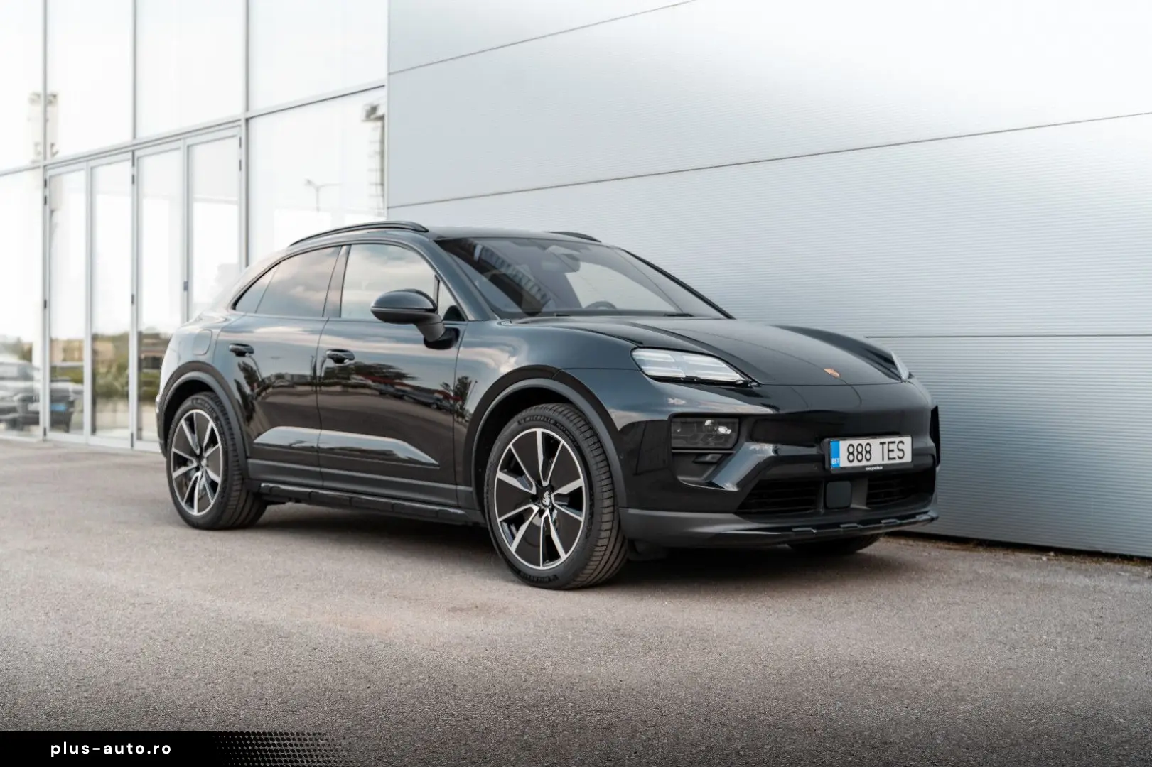 PORSCHE Macan Electric 4 Offroad Matrix PASM APPROVED