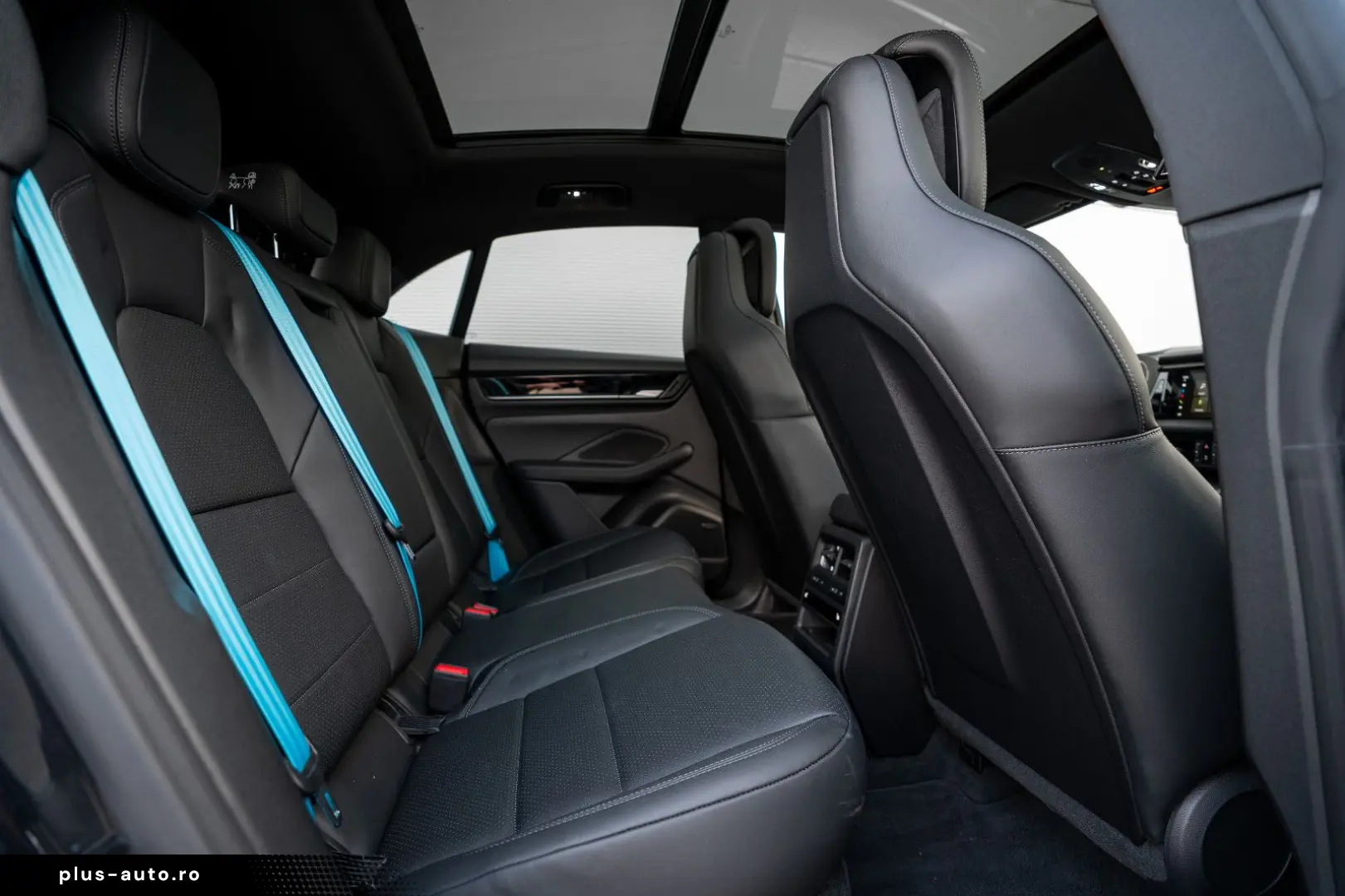 PORSCHE Macan Electric 4 Offroad Matrix PASM APPROVED