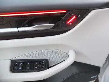 PORSCHE Macan 4 NP 120000 VOLL