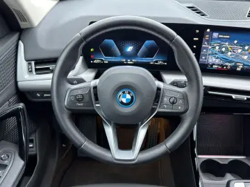 BMW X1 xDrive25e HYBRID LED NAVI LEDER KAMERA 17