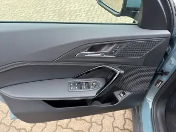 BMW X1 xDrive25e HYBRID LED NAVI LEDER KAMERA 17