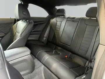 BMW M240i xDrive Coupé