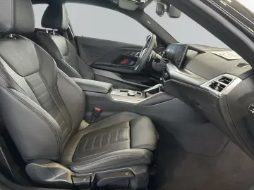 BMW M240i xDrive Coupé