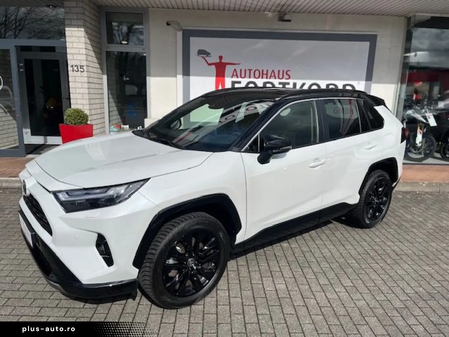TOYOTA RAV4 Hybrid Style AWD 4x4 - AHK  LED  BT  Navi