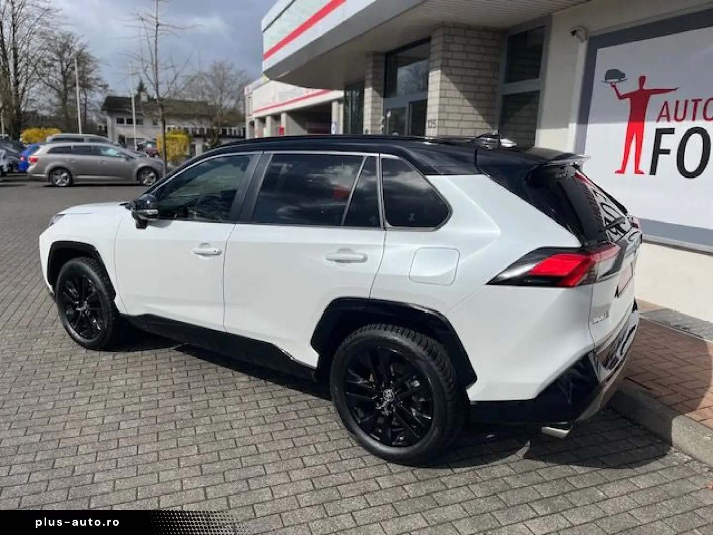 TOYOTA RAV4 Hybrid Style AWD 4x4 - AHK  LED  BT  Navi