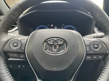 TOYOTA RAV4 Hybrid Style AWD 4x4 - AHK  LED  BT  Navi