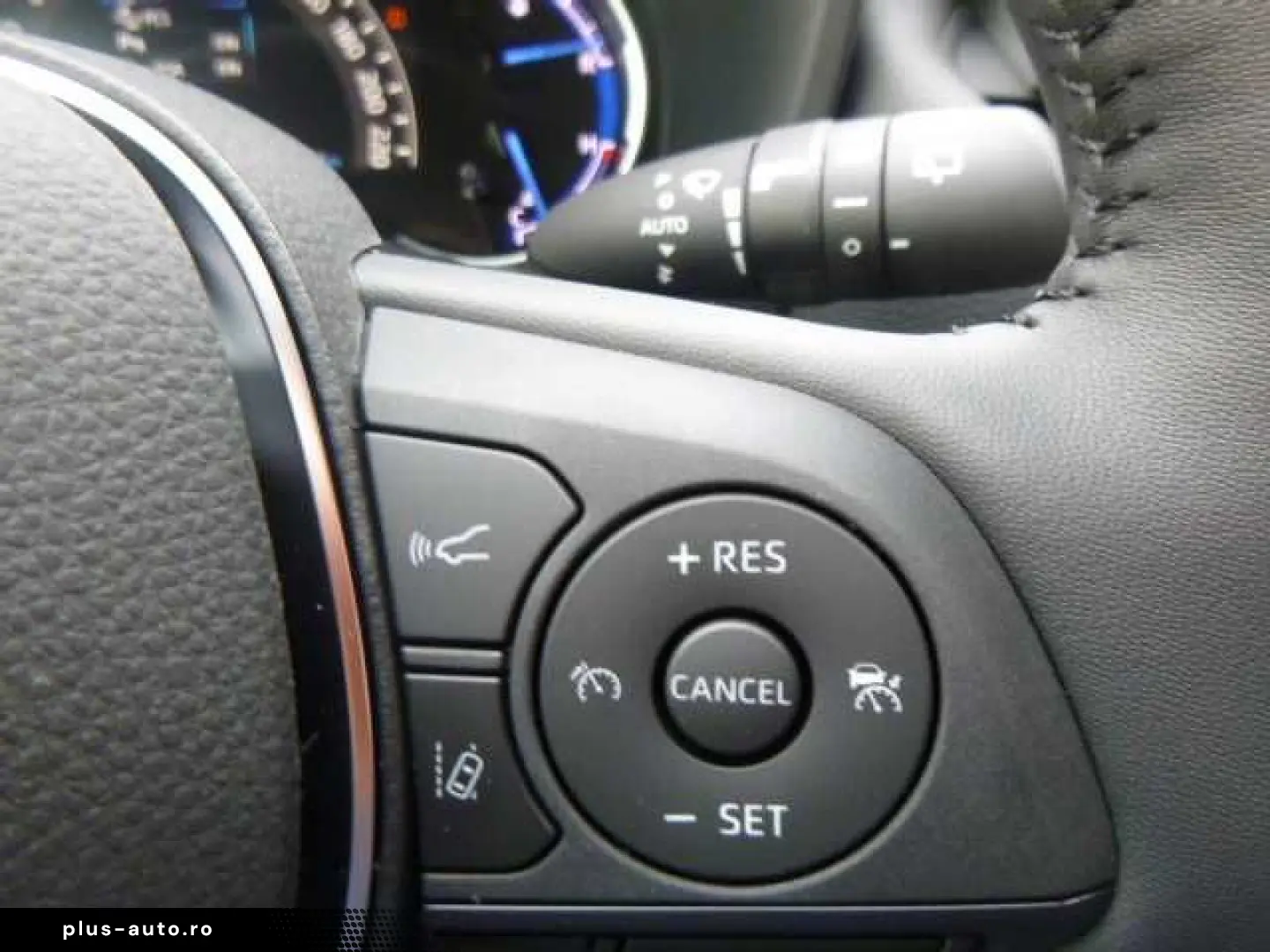 TOYOTA RAV4 Hybrid Style AWD 4x4 - AHK  LED  BT  Navi