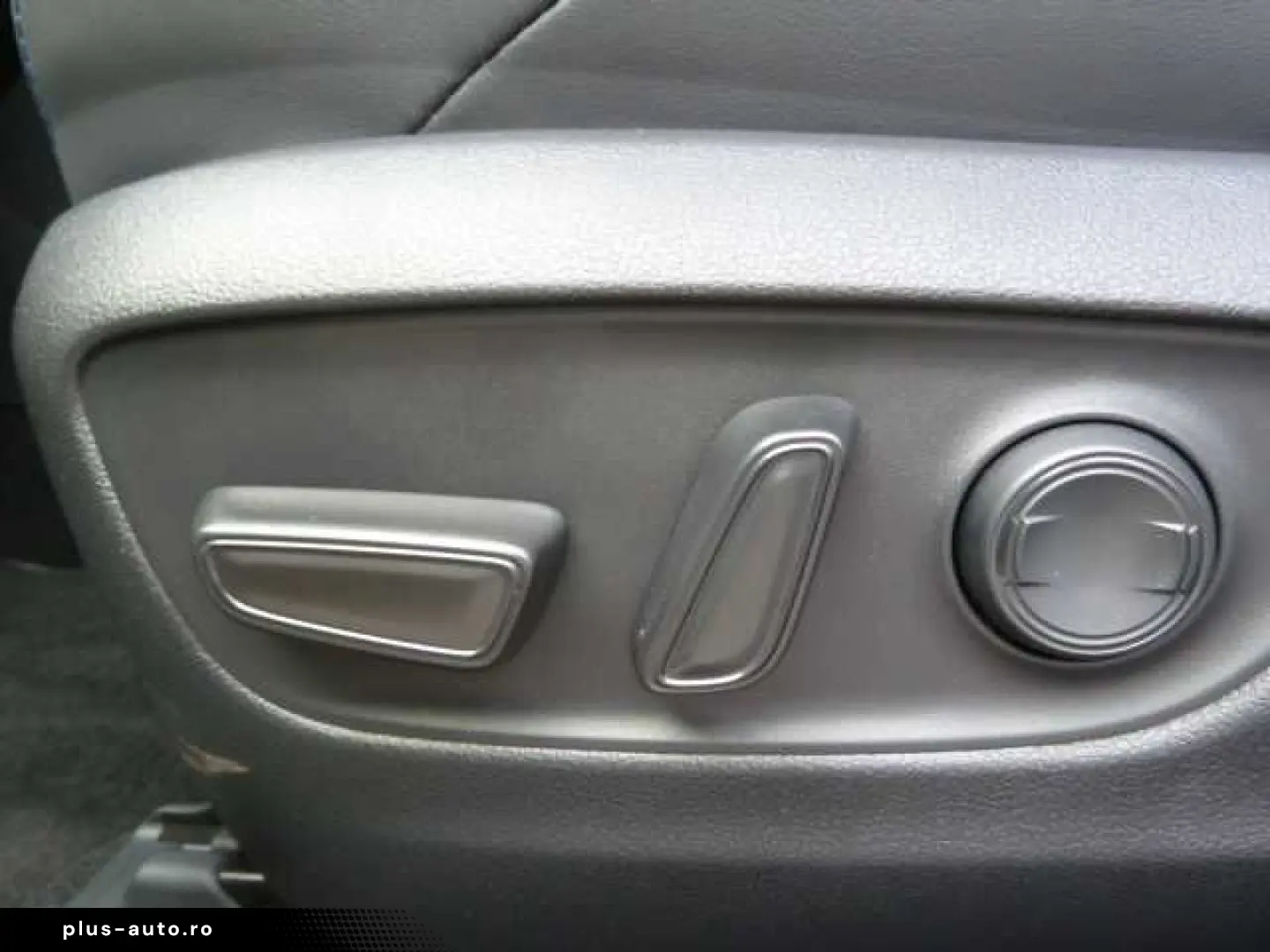 TOYOTA RAV4 Hybrid Style AWD 4x4 - AHK  LED  BT  Navi