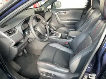 TOYOTA RAV4 2.5 4x4 Style LED Navi SHZ 2xKlima 360 Kam.