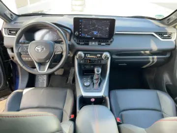 TOYOTA RAV4 2.5 4x4 Style LED Navi SHZ 2xKlima 360 Kam.