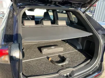 TOYOTA RAV4 2.5 4x4 Style LED Navi SHZ 2xKlima 360 Kam.
