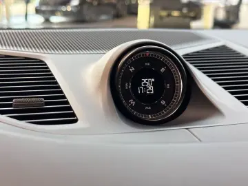 Porsche Cayenne E-Hybrid InnoDrive Head-Up