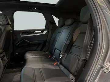 Porsche Cayenne E-Hybrid InnoDrive Head-Up