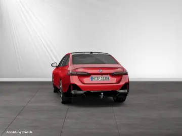 BMW 550e xDrive M Sport Pro AHK Pano 21 LMR