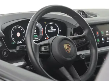 Porsche Cayenne E-Hybrid Coupe InnoDrive Head-Up