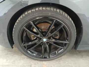 BMW 320d xDrive M Sport ACC ADAPTLED KMFRTZGNG HIFI