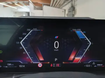 BMW 320d xDrive M Sport ACC ADAPTLED KMFRTZGNG HIFI