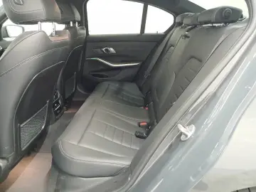 BMW 320d xDrive M Sport ACC ADAPTLED KMFRTZGNG HIFI