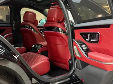 MERCEDES-BENZ S 580 4M AMG Pano HuD 10 HAL LederExklusivROT