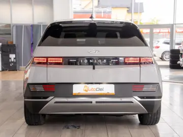 Hyundai IONIQ 5 Long Range 72 6 kWh