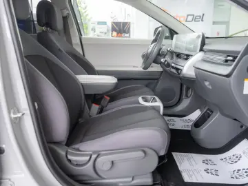Hyundai IONIQ 5 Long Range 72 6 kWh