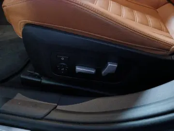 BMW 320 xDr M Sport LED  HeadUp M-Sitze 360K DrivPro