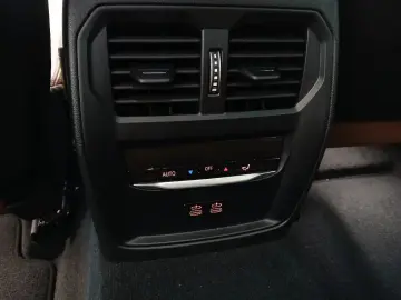 BMW 320 xDr M Sport LED  HeadUp M-Sitze 360K DrivPro