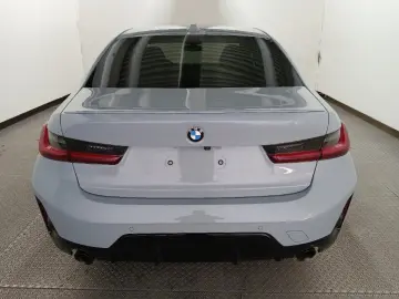 BMW 320 xDr M Sport LED  HeadUp M-Sitze 360K DrivPro