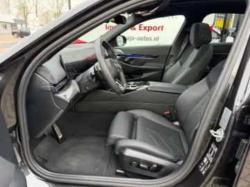 BMW 540 d xDrive M-PAKET PANORAMA B&W VOLL VOLL