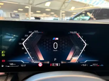 BMW 520 d xDrive M SportPro Pano Ahk 360