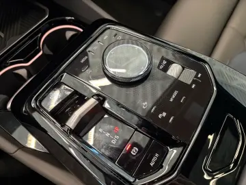 BMW 520 d xDrive M SportPro Pano Ahk 360