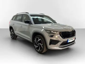 SKODA Kodiaq 2.0 TSI DSG 4x4 RS DCC MATRIX