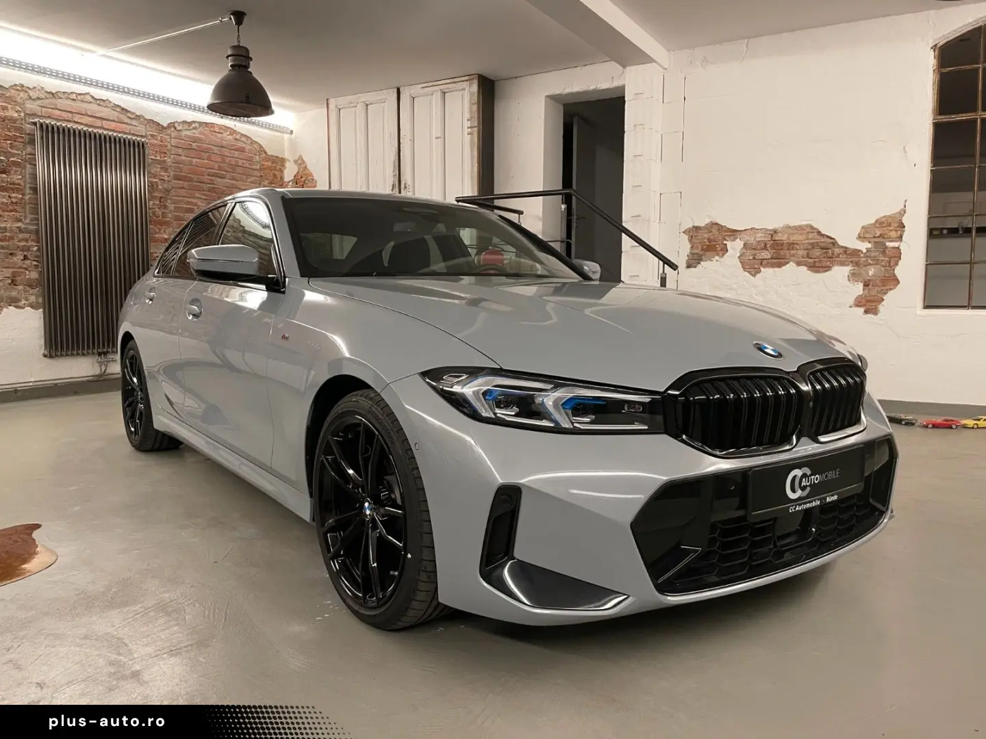 BMW 320d xDrive M Sport ACC HuD 360  Schiebedach 19