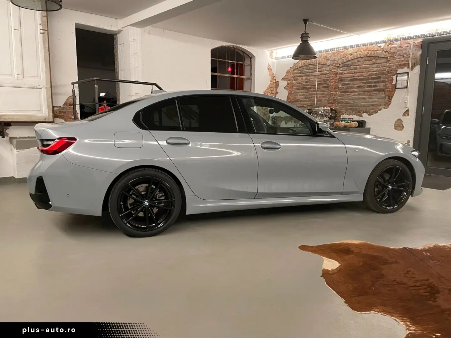 BMW 320d xDrive M Sport ACC HuD 360  Schiebedach 19