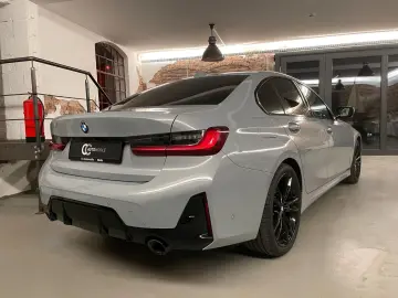 BMW 320d xDrive M Sport ACC HuD 360  Schiebedach 19